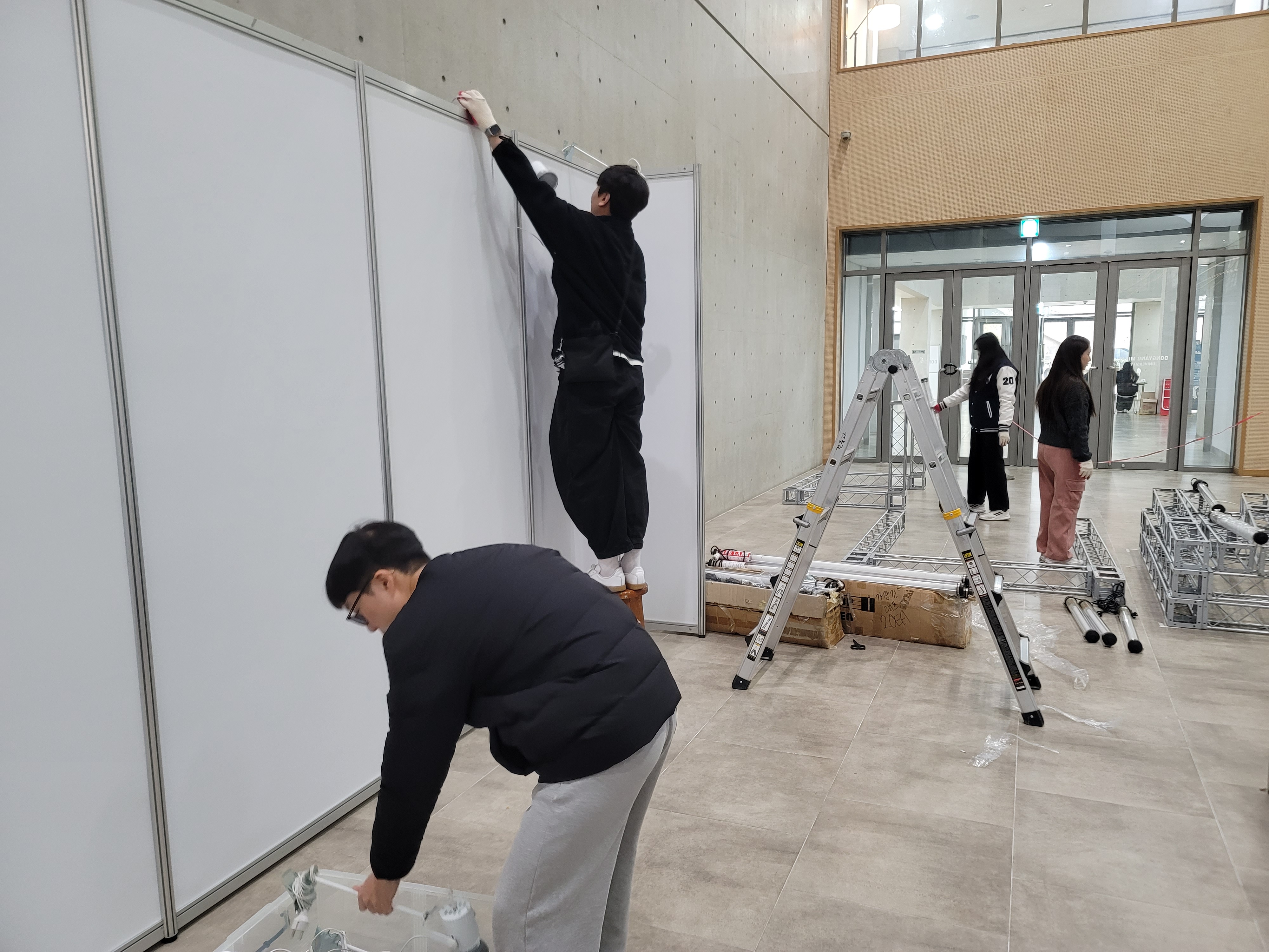2023년 제 55회 건축과 졸업작품전 현장사진