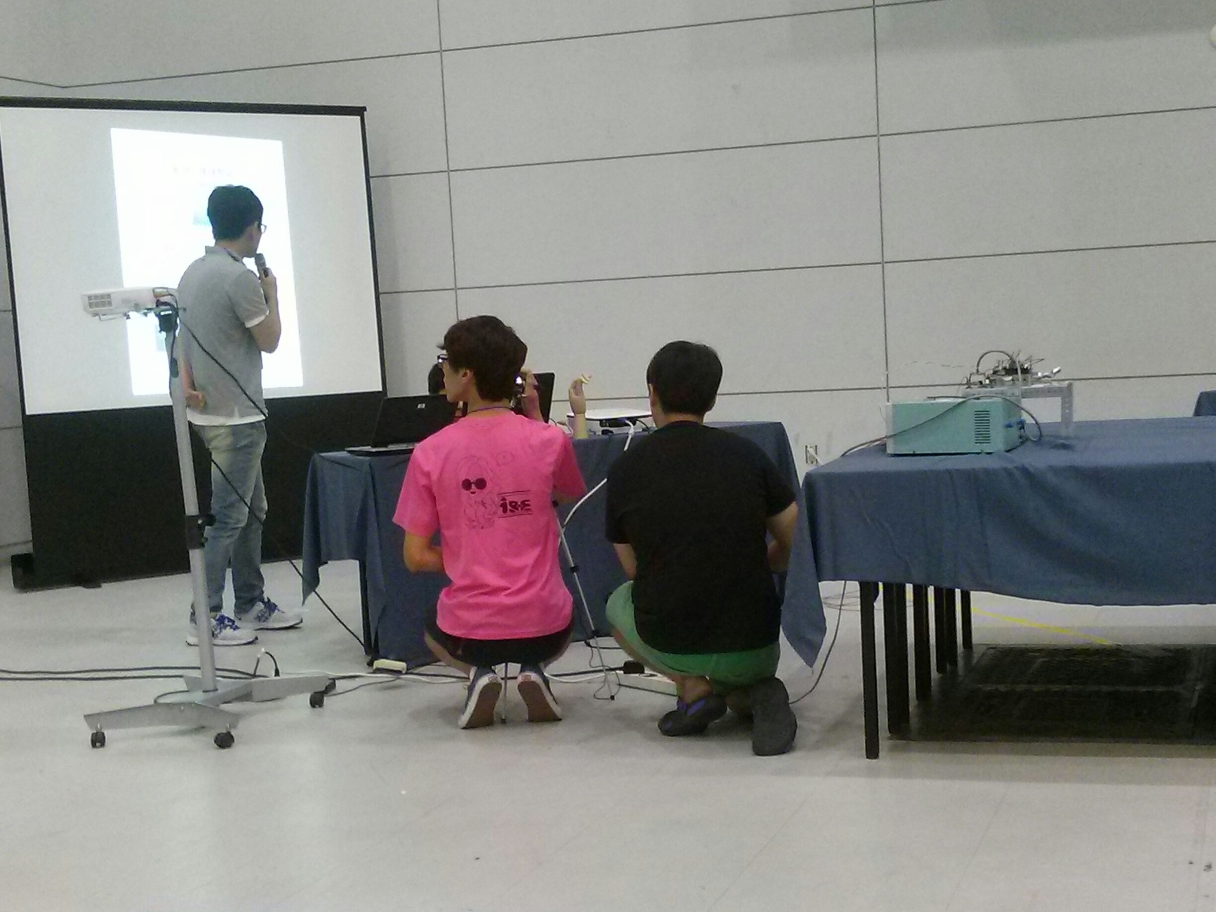 2013년 전국 융합과학(STEAM) 창작경진대회 은상수상2.jpg 2013년 전국 융합과학(STEAM) 창작경진대회 발표모습.