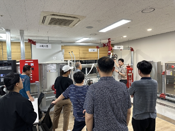 [매일경제] 동양미래대학교, 2025 서울 마이칼리지 사업으로 중장년 재취업·경력 전환 지원 대표이미지